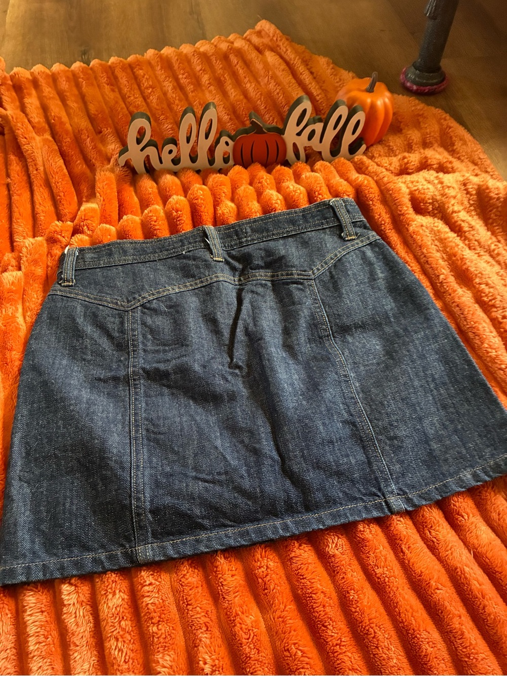 GAP Dark Blue Denim Mini Skirt - Picture 3 of 8